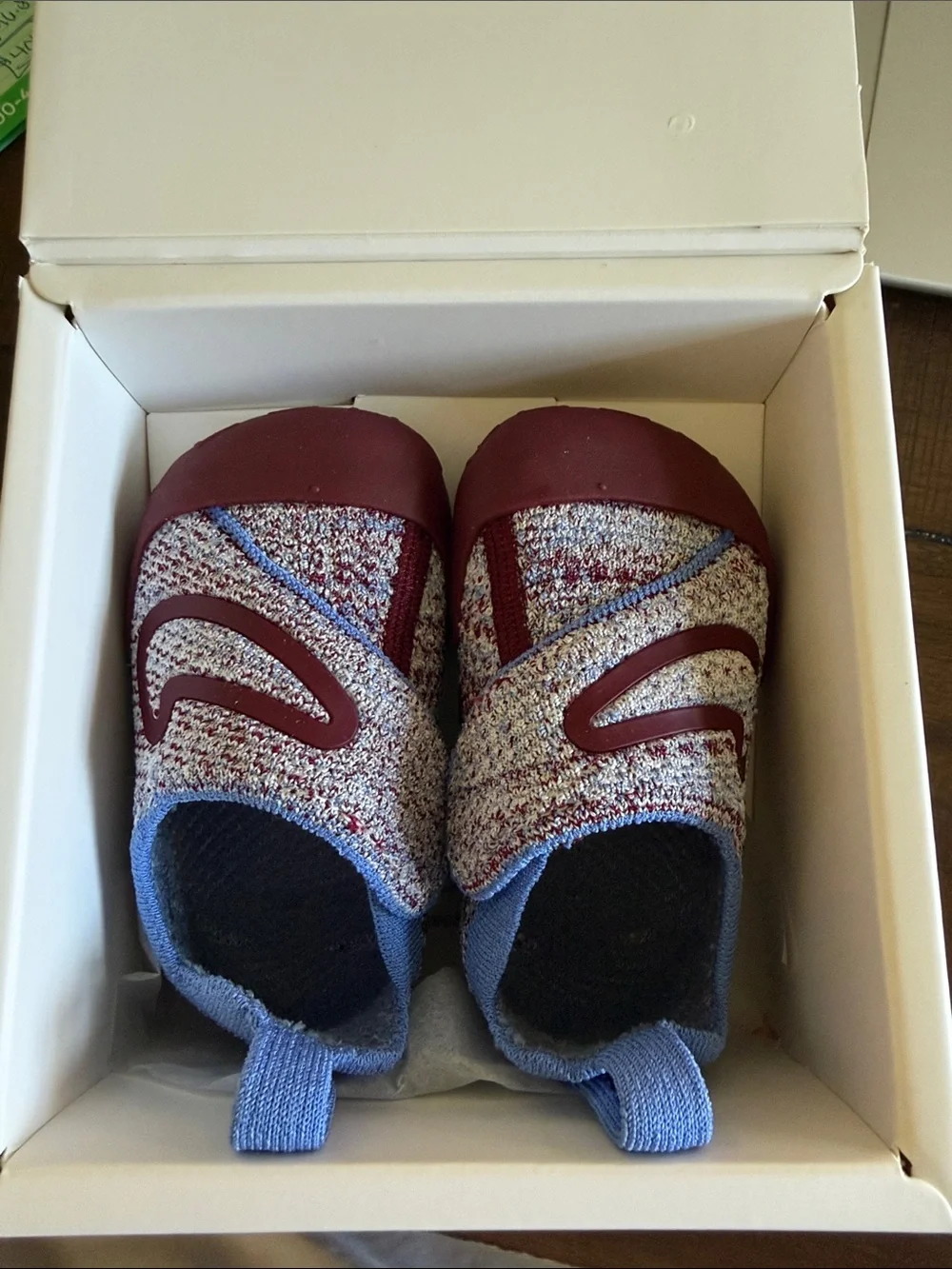 Nike Swoosh 1  Baby Slip-On Knit Shoes in Burgundy and Light Blue